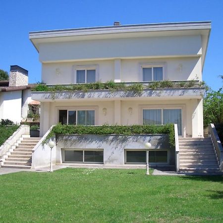 Villa Luxury Roma Marco Simone Exterior photo